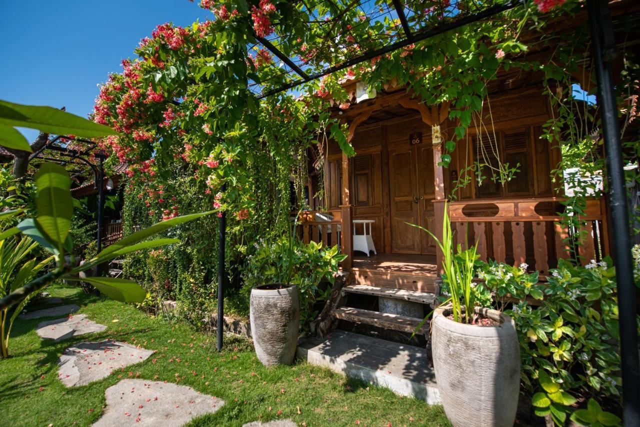 Moson Villa Legian Экстерьер фото