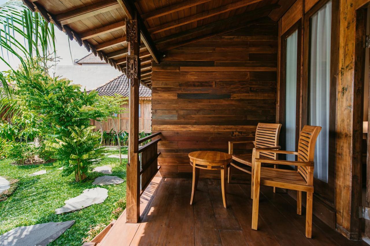 Moson Villa Legian Экстерьер фото
