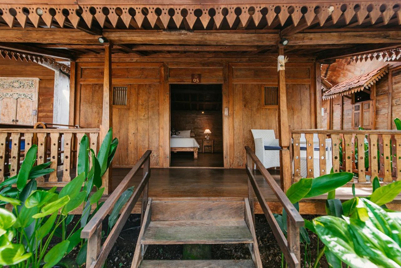 Moson Villa Legian Экстерьер фото